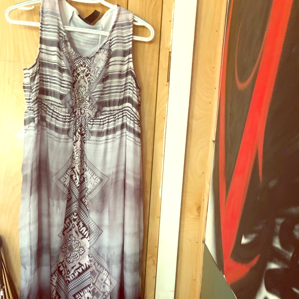 Gray n white dress